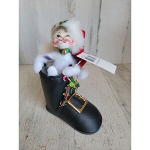 Annalee Santa's boot kitty cat plush Xmas unique bell mistletoe unique home